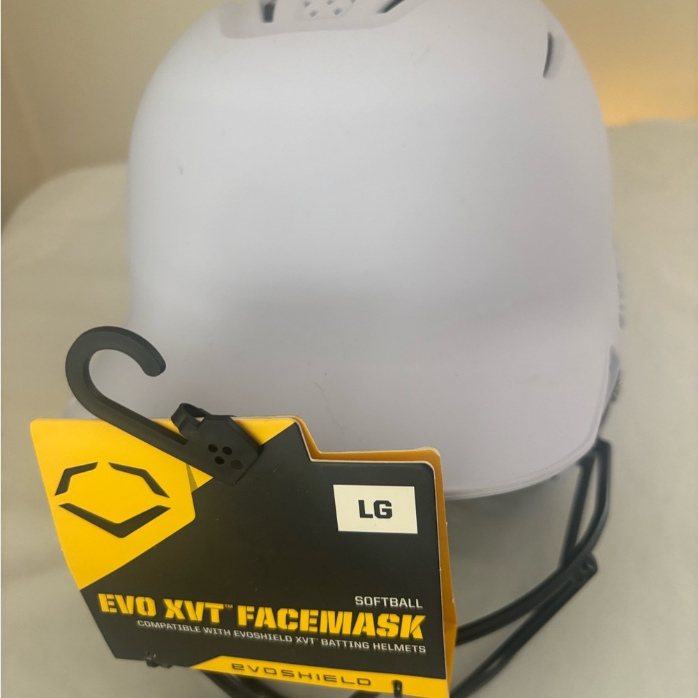 Women’s white Softball helmet (Facemask with Black Hardware NWT large